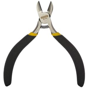 Basic Linesman Plier